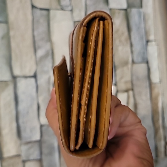 MCM Cognac Leather Long Wallet Excellent Condition - Picture 13 of 15